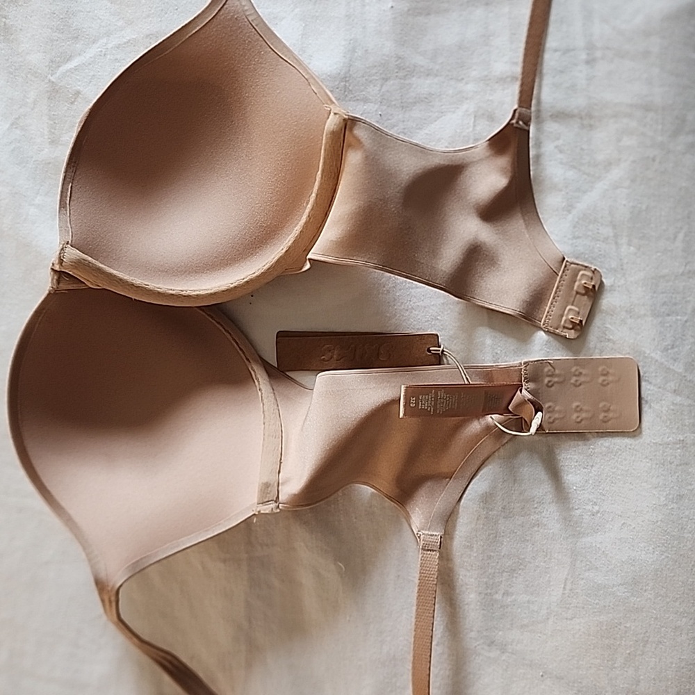 NWT 32D Skims Nipple bra - Picture 4 of 6